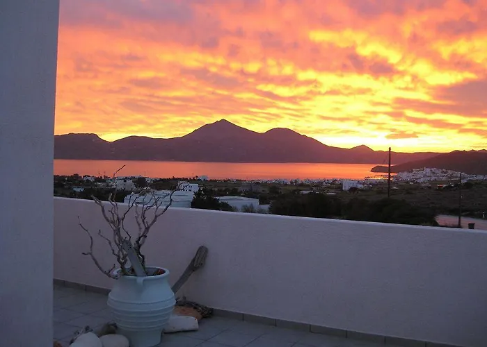 Faros 3* Milos Island