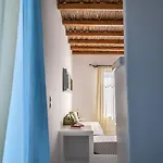 Konukevi Faros 3*