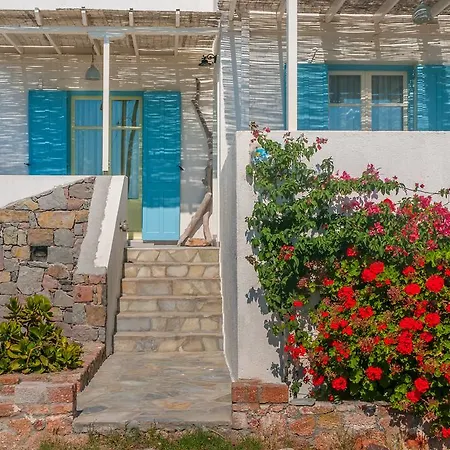 Affittacamere Faros Milos Island