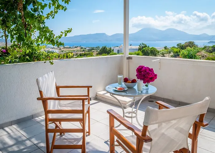 Faros 3* Milos Island